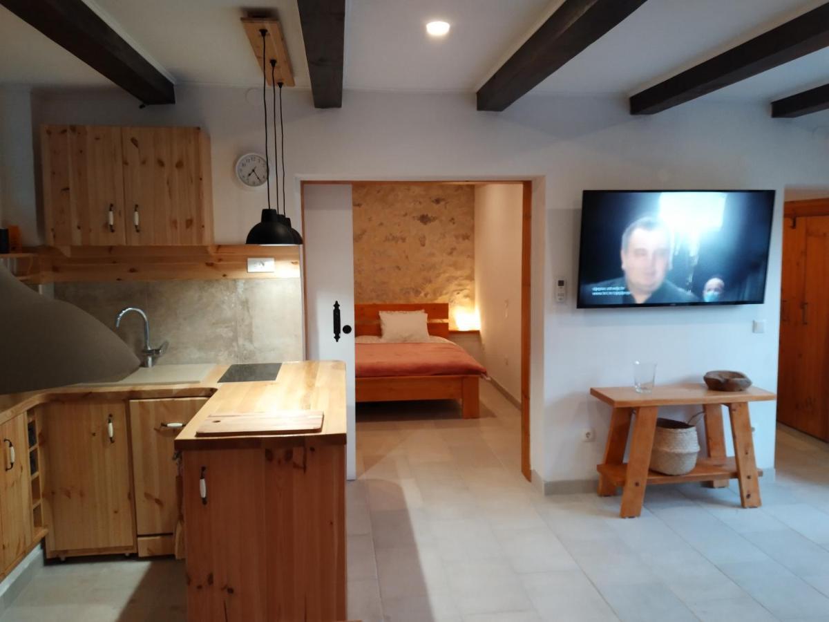 Eler Home زادار المظهر الخارجي الصورة
