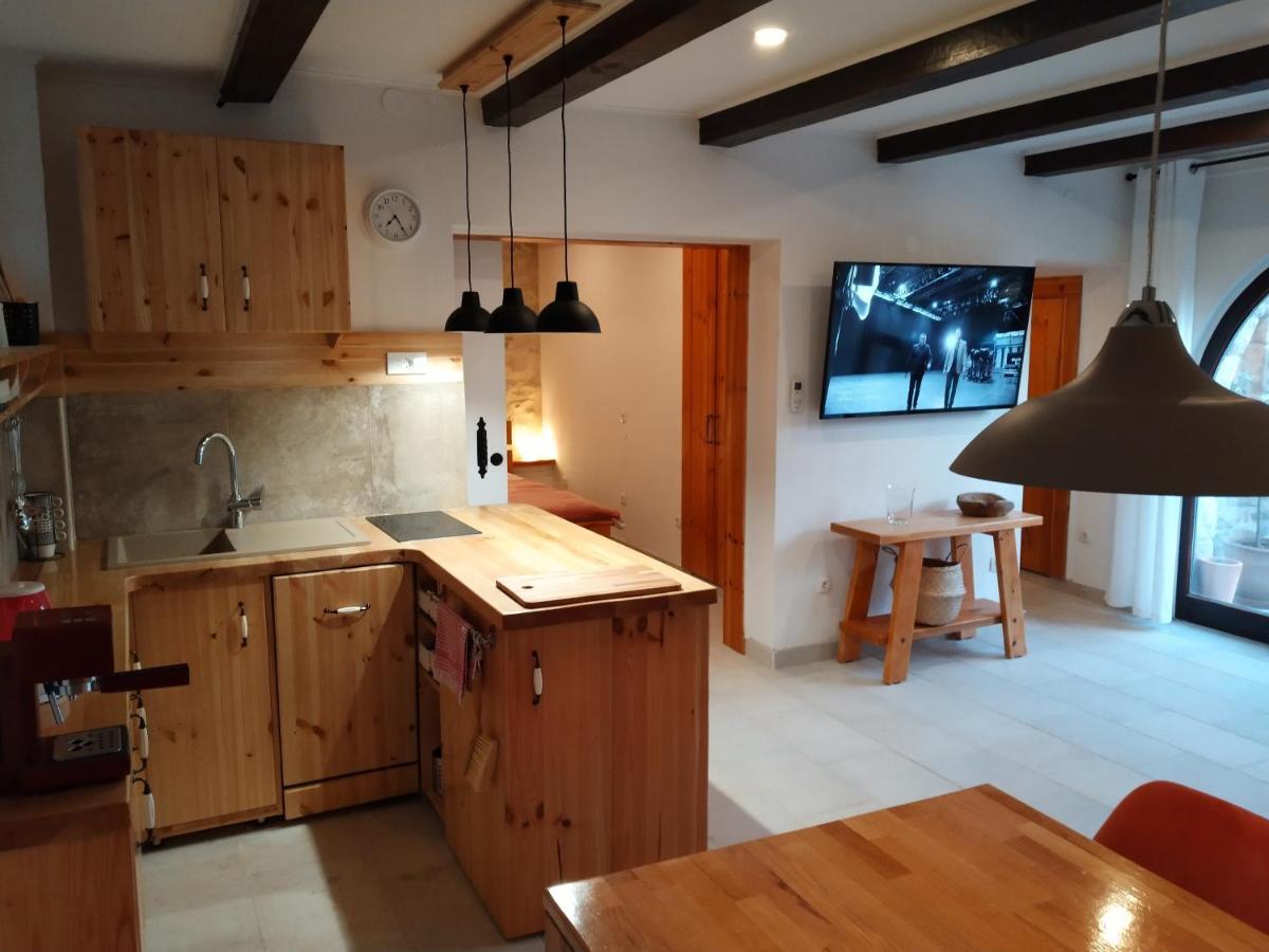 Eler Home زادار المظهر الخارجي الصورة