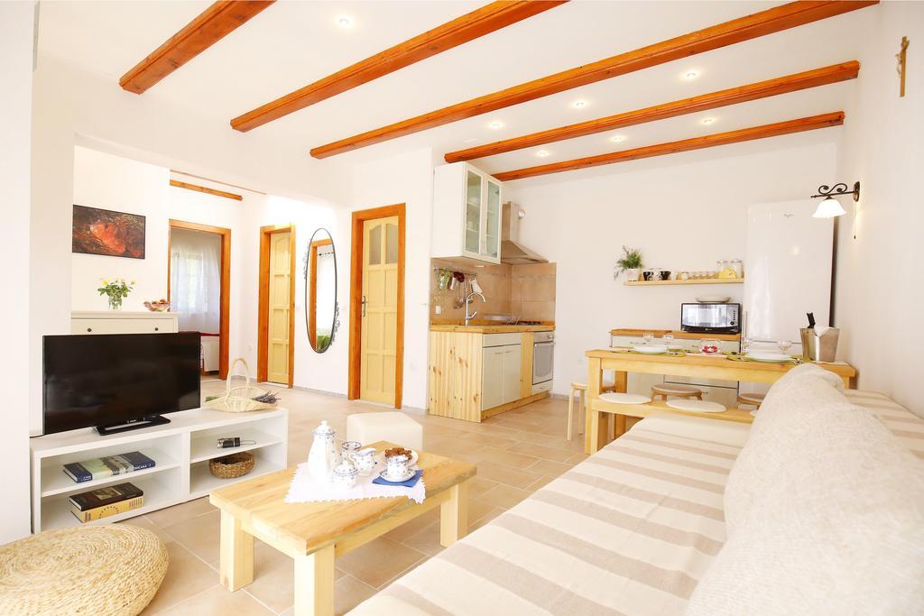 Eler Home زادار المظهر الخارجي الصورة